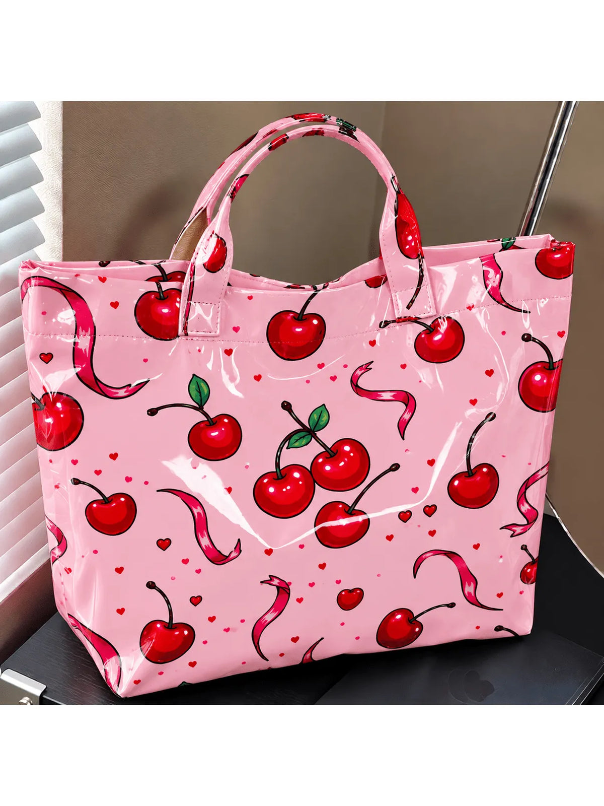 Trendsetter Tote