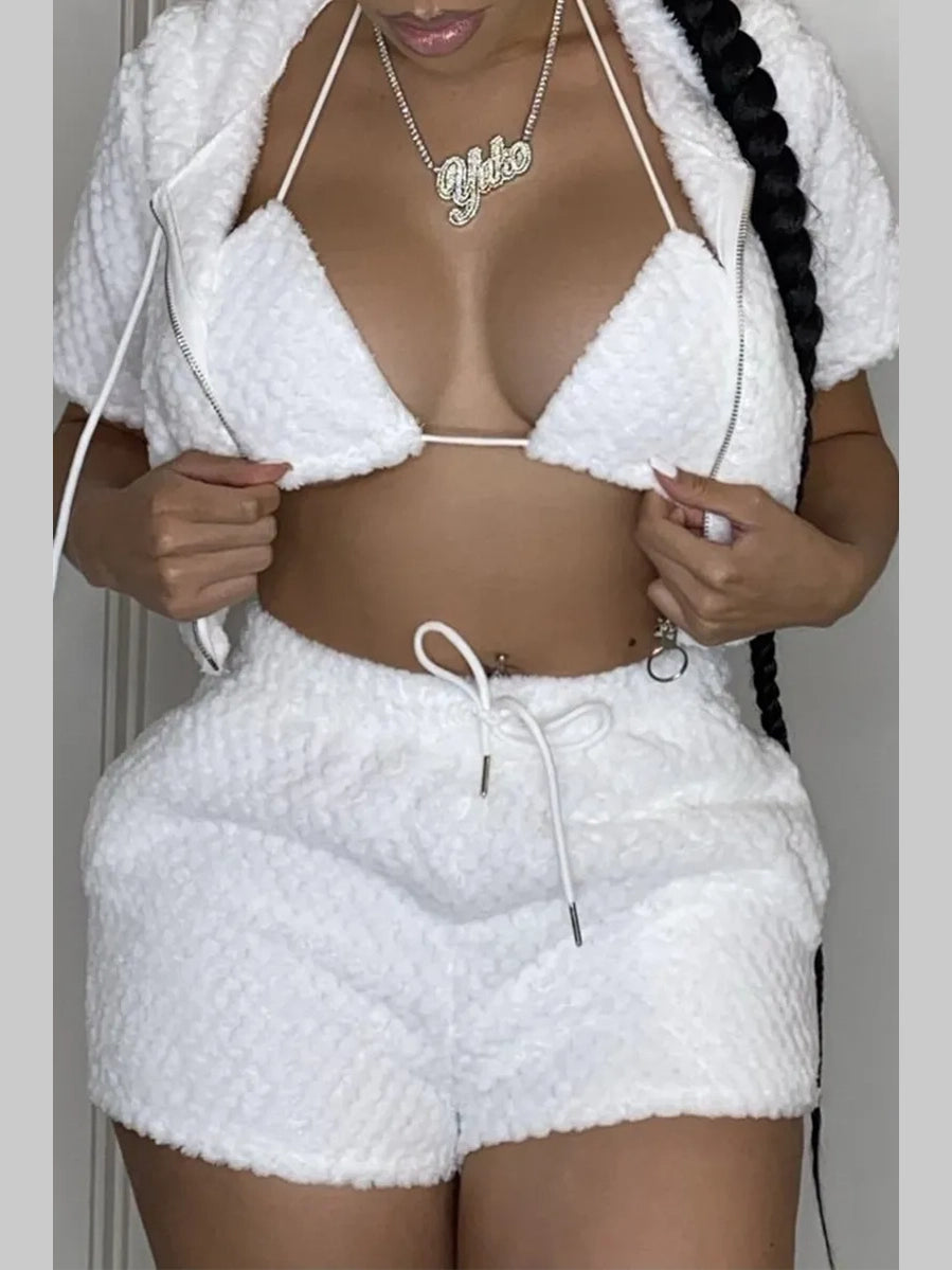 Say Less Short Set