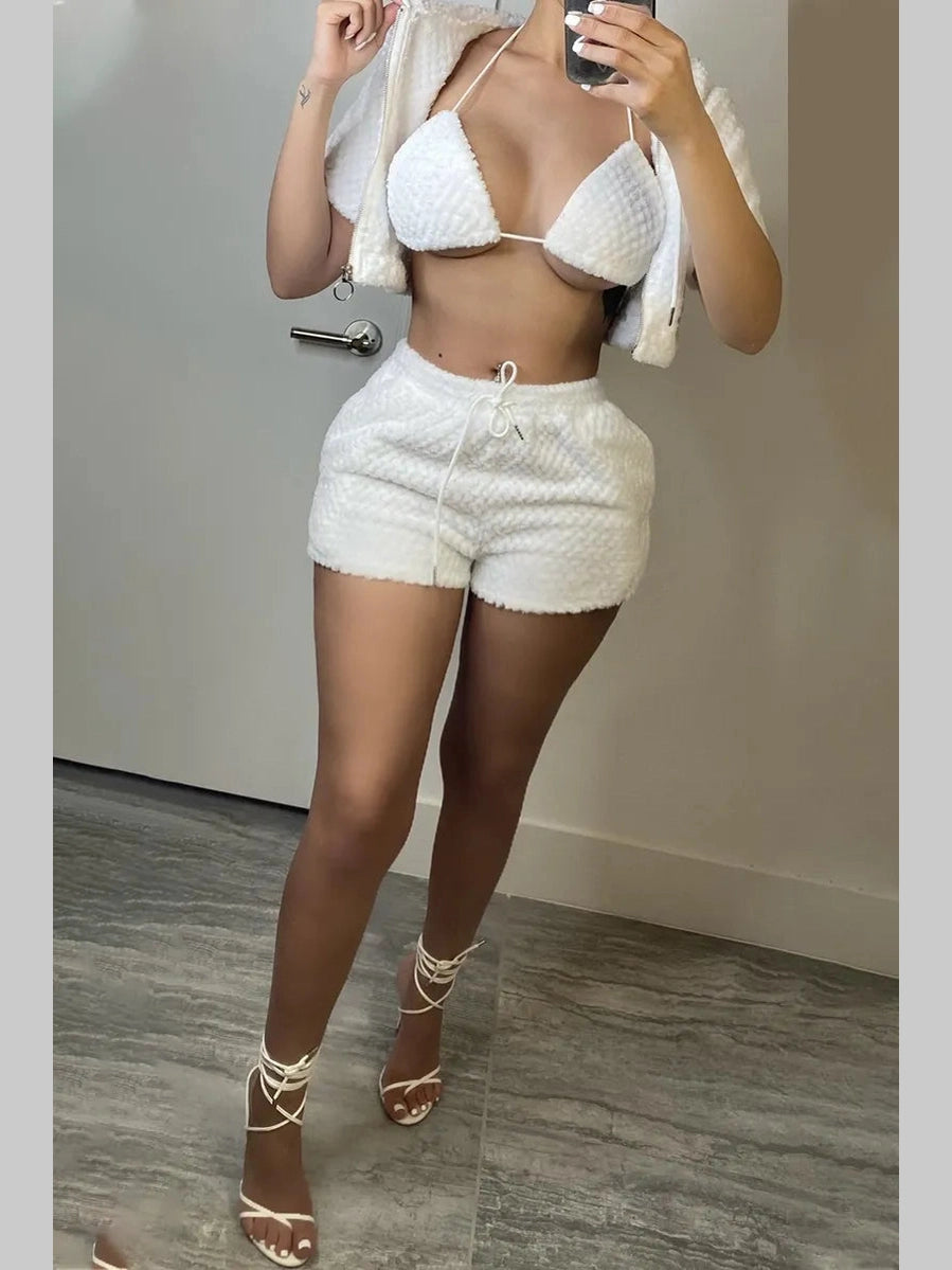 Say Less Short Set