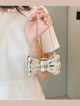 Bow & Glow Mini Clutch