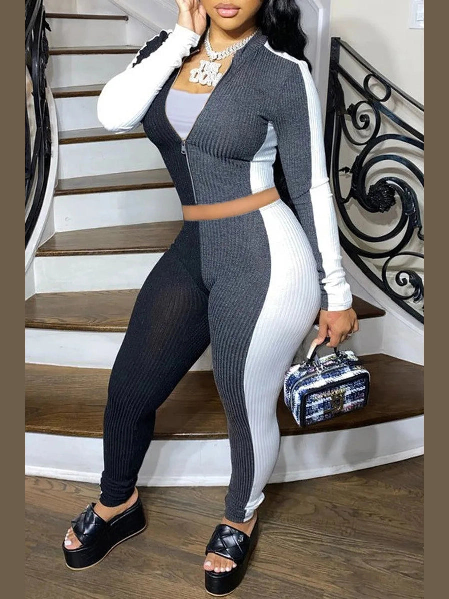 VividEase Two Piece Set