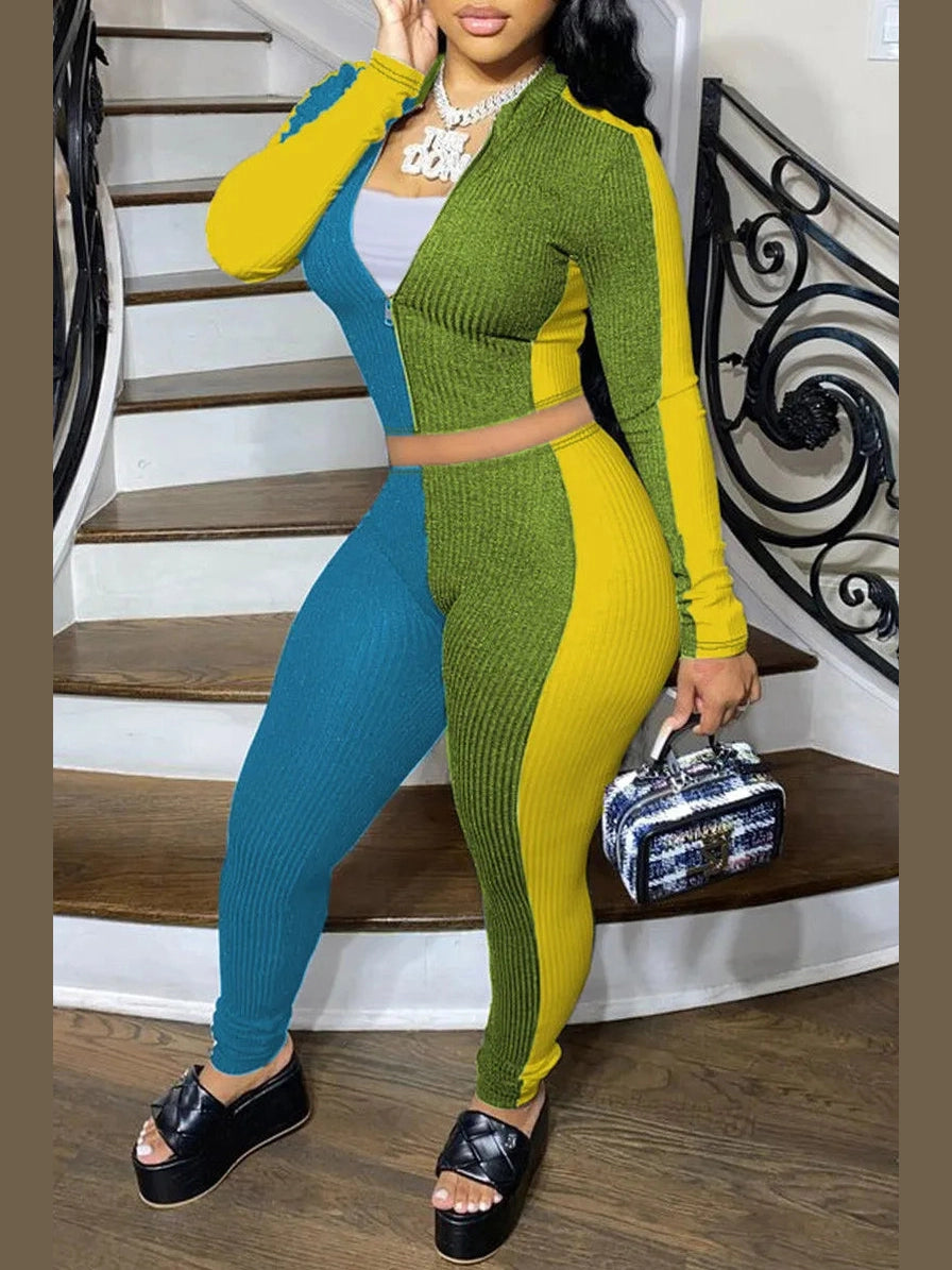 VividEase Two Piece Set